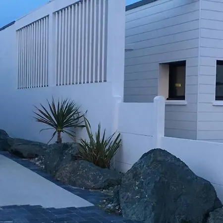 Maison Face A Ferienhaus *